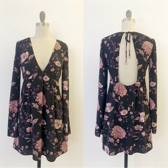 Forever 21 Dresses & Skirts - Forever 21 Black Purple Floral Flare Sleeve Witchy Boho Open Back Mini Dress SM